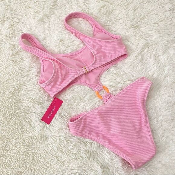 Pink One Piece Swimsuit 🐚 - Picture 5 of 7